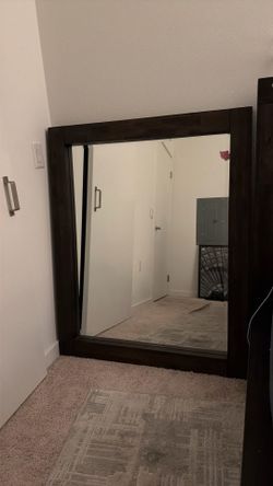 Huge square mirror