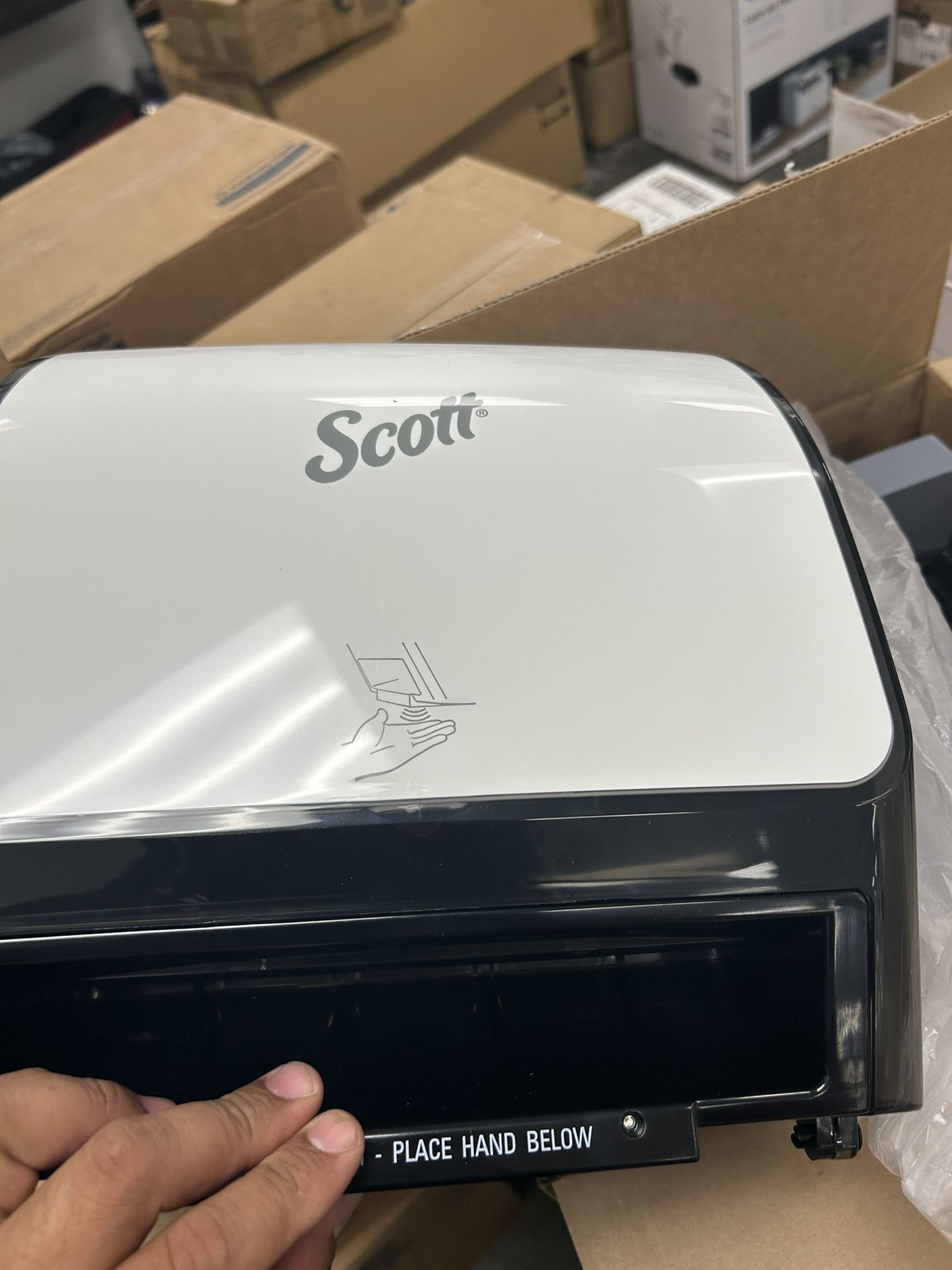 Scott paper towel dispenser