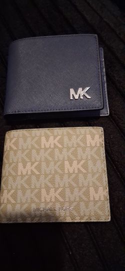2 brand new Michael Kors men wallets  40 bucks each