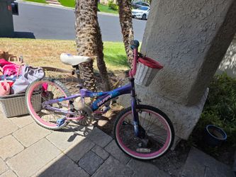 Girls bike