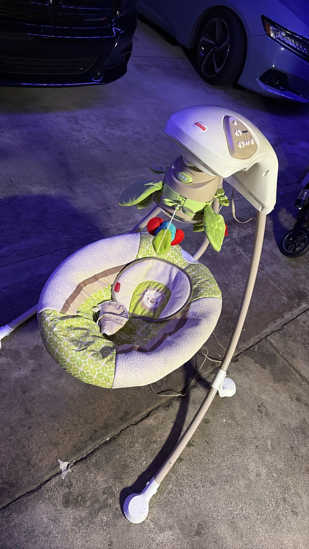 Fisher Price Jungle Swing 