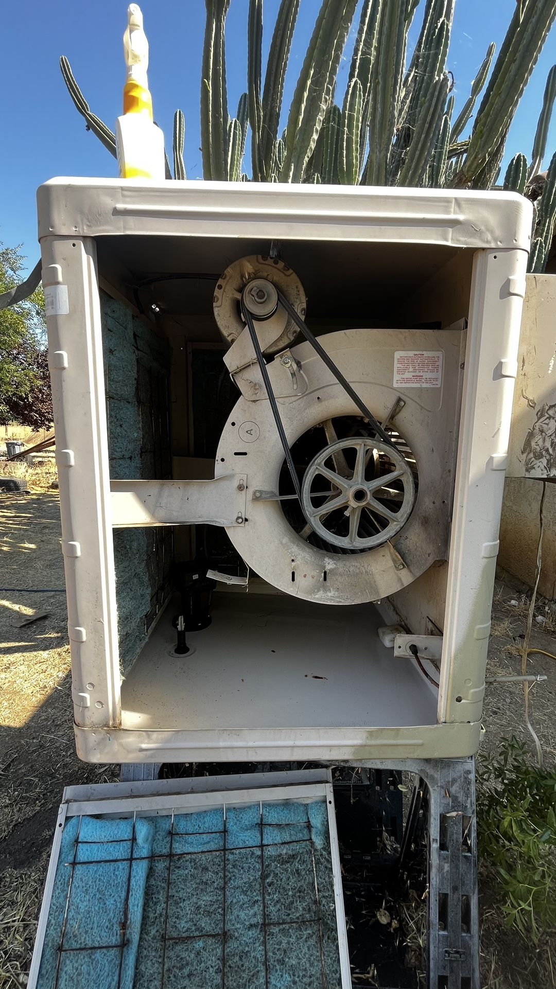 Window swamp cooler