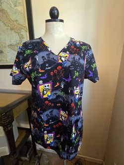 Jack Skeleton sz S  Nightmare before Christmas medical scrup.