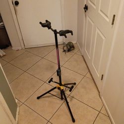 Hercules guitar stand 