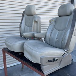 Chevy Z71 Leather Front Bucket Seats 8 Way Both Power Heated Seats