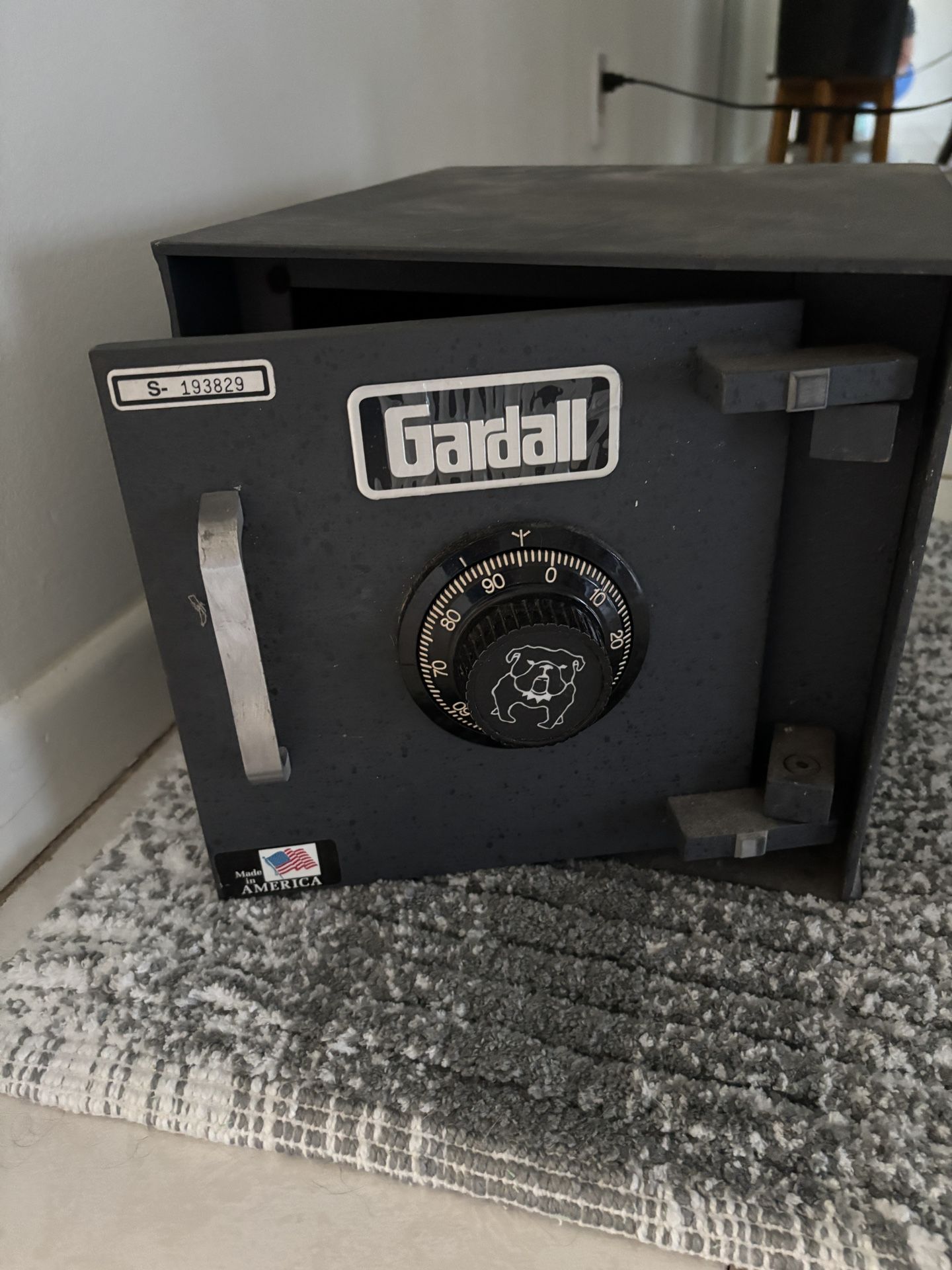 Safe-heavy Duty Gardall Safe