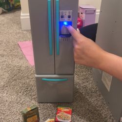 American Doll Refrigerator 
