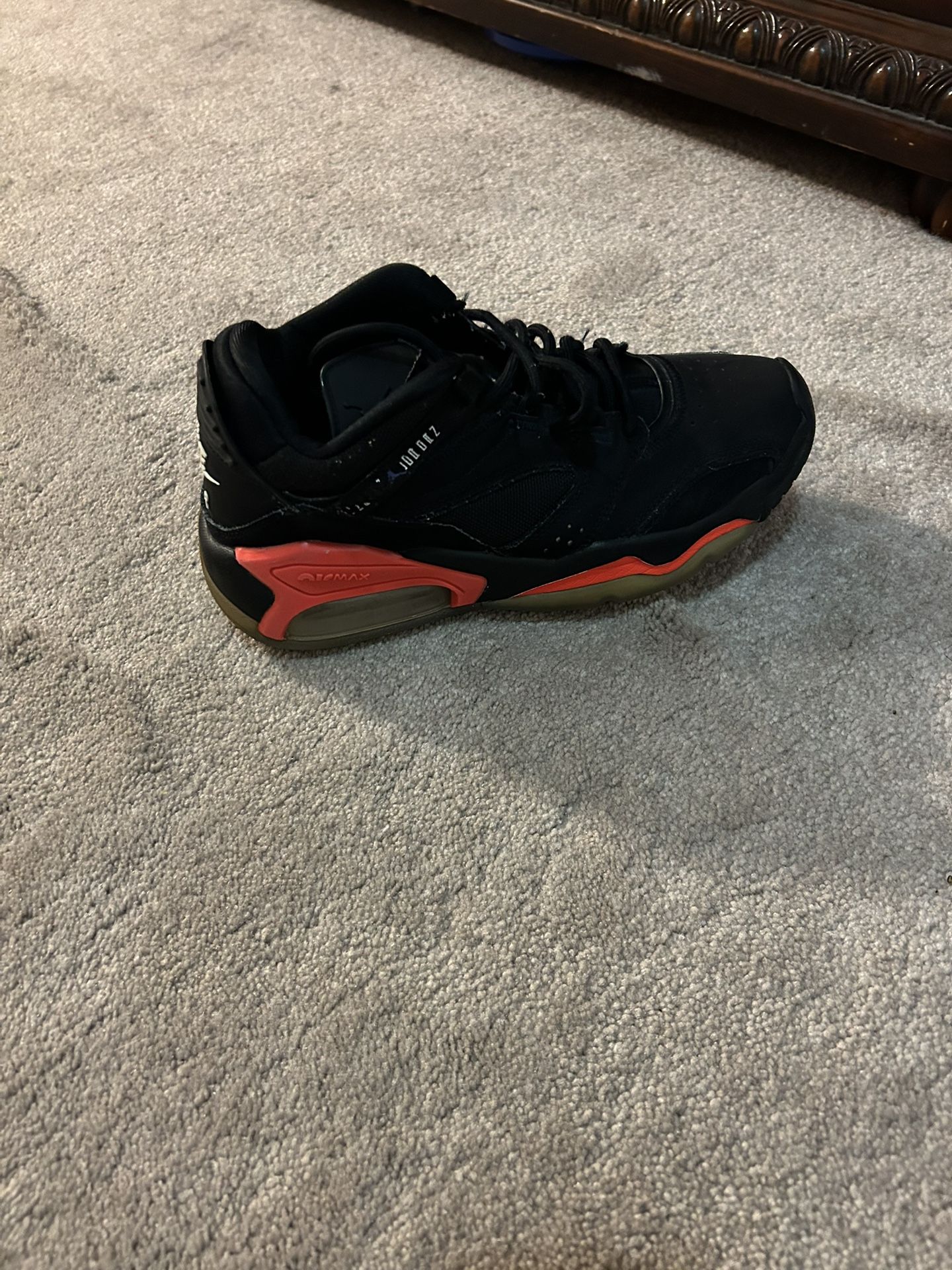 Jordan Point Lane GS 'Infrared' Size 8