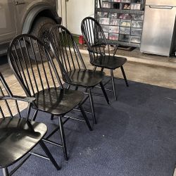 Magnolia Home by Joanna Gaines – Set of 4 Windsor Dining Chairs (Black)