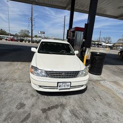 2004 Toyota Avalon