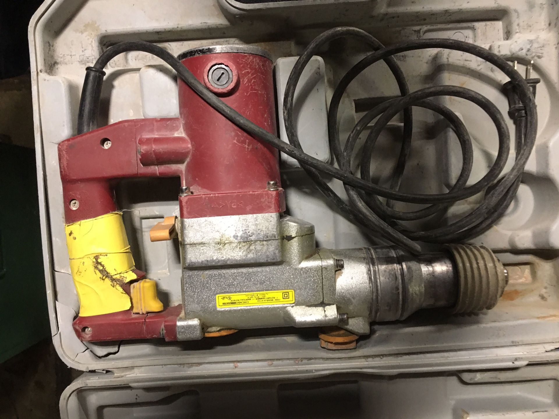 Chicago 1 inch rotary hammer drill