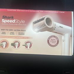 Shark Speed Style Hair Drying And Styling Tool 