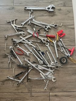 Assorted tools- craftsman