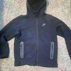 Nike Tech