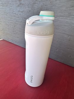 Owala Twist insulated water bottle 19 oz