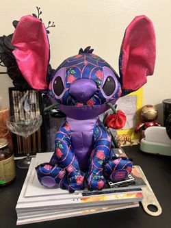 Stitch Crashes Disney