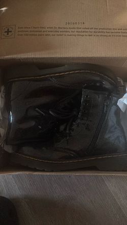 Dr. Airwair Martens