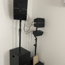 Speakers 