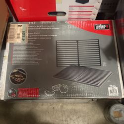 Weber 7526 for Spirit 300/700 & Genesis Grills 