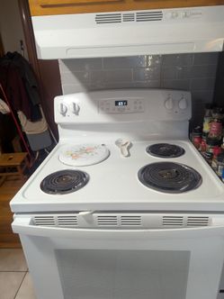 White Ge  electric stove