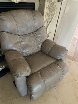 Leather Recliner Chair