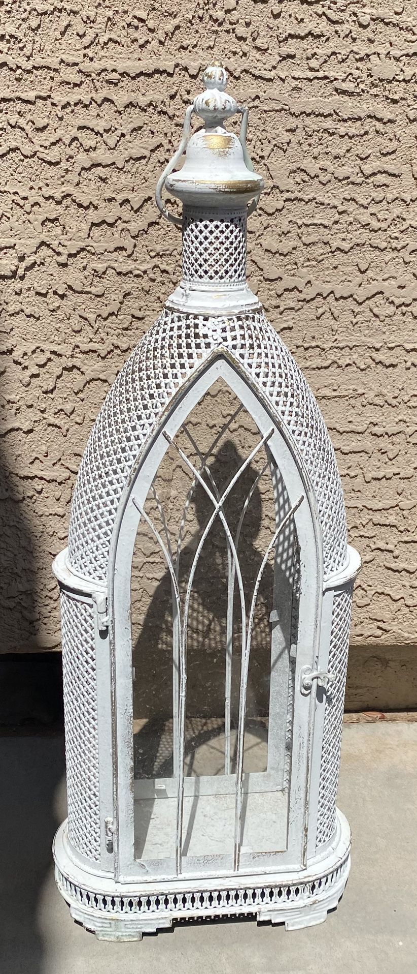 25” Distressed White/gold Arched Lantern 