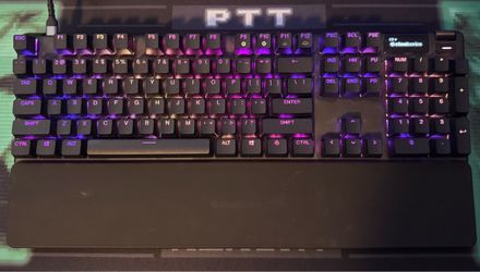 SteelSeries Apex Pro Gen 3 Mechanical Gaming Keyboard with Wrist Rest