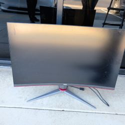 AOC Curved gaming monitor