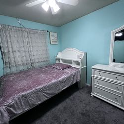 Bedroom Set Full Size
