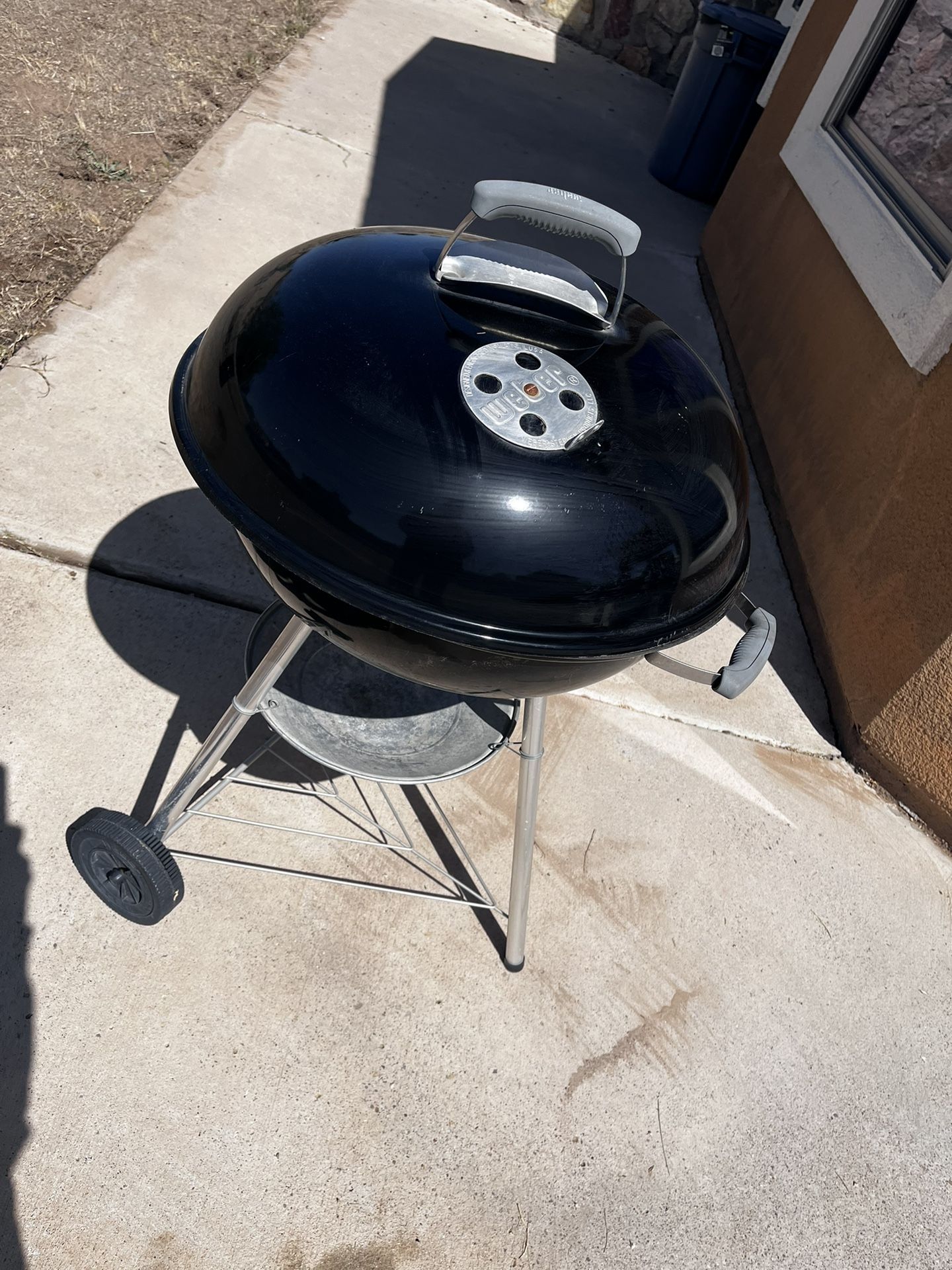 22 Inch Weber Charcoal Grill