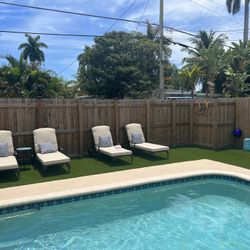 Artificial Grass / Artificial Turf 