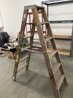 Wooden Ladder 6 Foot 2 Sided