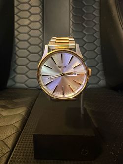 Nixon Sentry - Silver / Gold / Silver