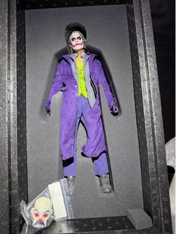 Enterbay hot toys  Joker  1/4