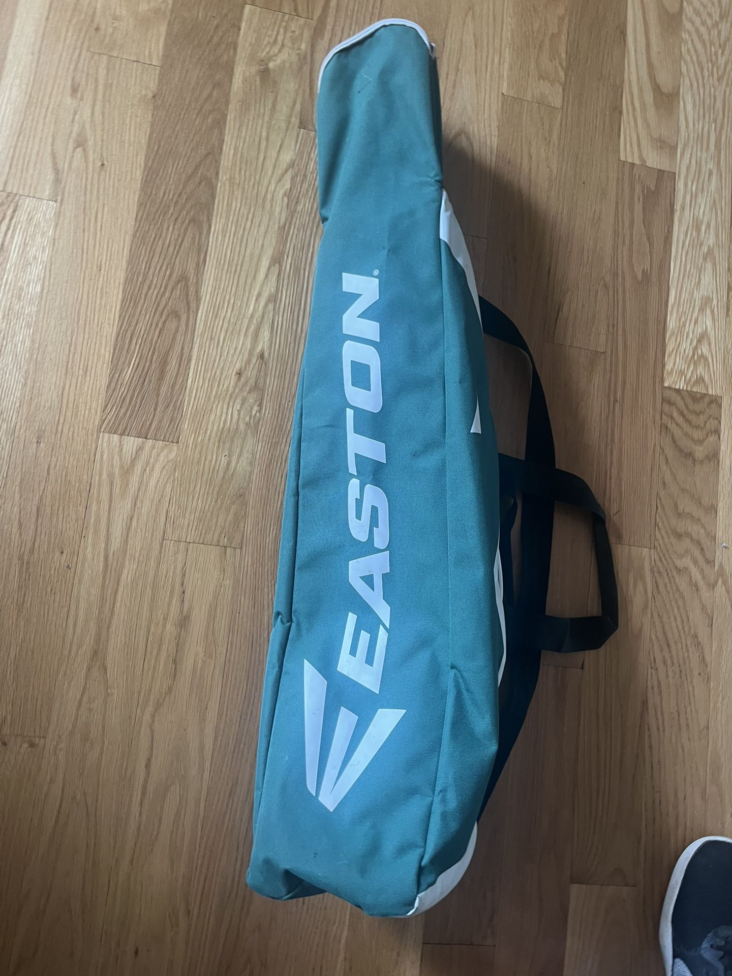 Easton Dark Green E100T Tote Bag- Like New Condition