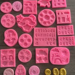 Silicone Molds For Treats