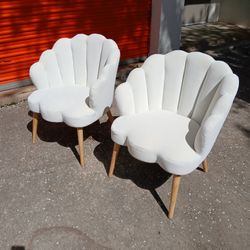 ** BEAUTIFUL VELVET ACCENT CHAIRS