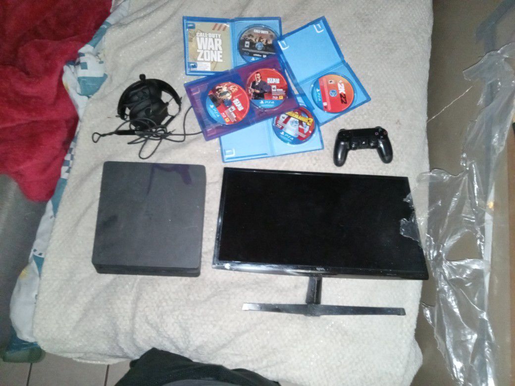 Ps4 Slim With Ps4 Games, Mic, Controller And Onn. Monitor