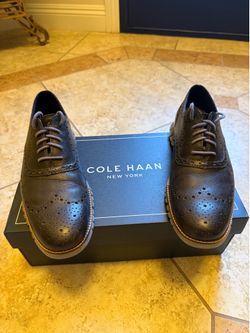 Cole Haan brogue wing tip shoes size 9 medium you u