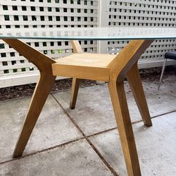 Glass dining table