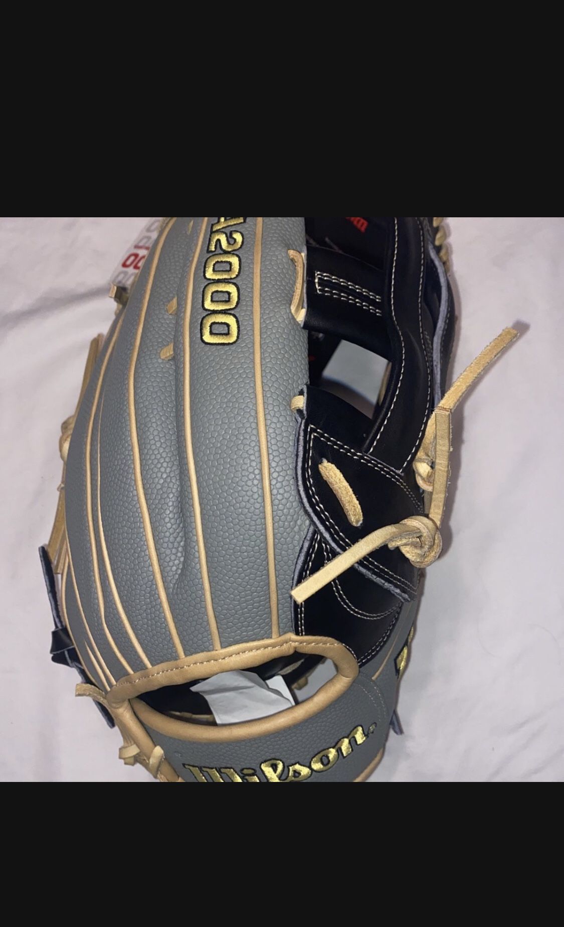 Brand New Wilson A2000 12.75” Outfield Baseball Glove