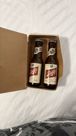 Salt and pepper mini Schlitz bottle shakers