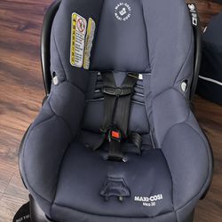 Car Seat ( Baby Seat )  Maxi Cosi 