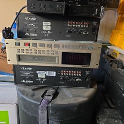 Alesis (3)