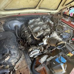 8.1 L 496 Chevy Big Block Engine And A  Allison Transmission 2002 Chevy 