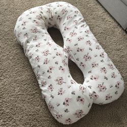 Pregnancy pillow 