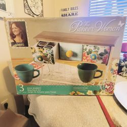 Pioneer Woman Mug Rack Set