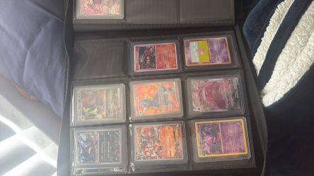 POKEMON CARDS NEAR MINT!!