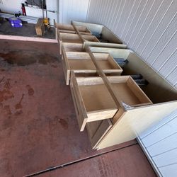 2 Gabinetes En Buenas Condiciones 