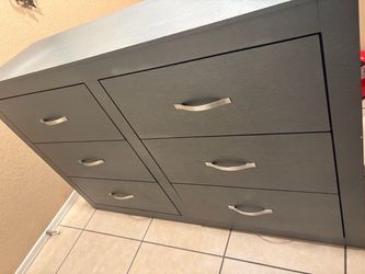 6 drawer Grey Dresser